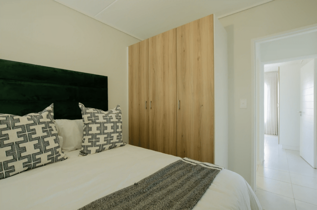 2 Bedroom Apartment To Rent in Greenpark Lifestyle Estate — photo 4