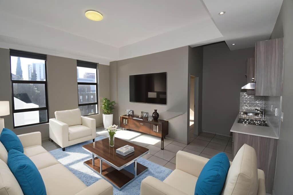 1 Bedroom Apartment To Rent in Rosebank