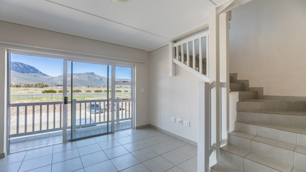 3 Bedroom Apartment To Rent in Klein Parys