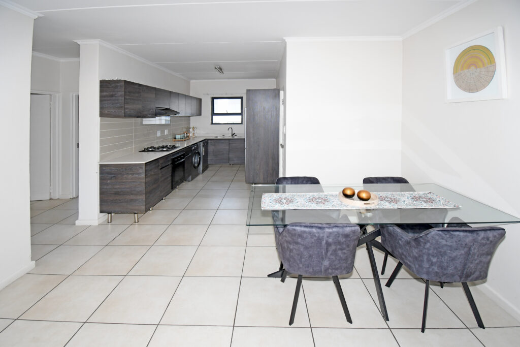 1 Bedroom Apartment To Rent in Oakdene