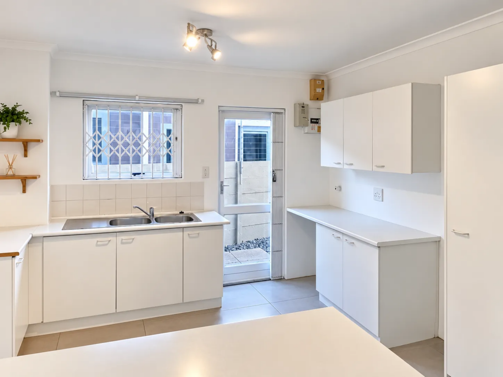 1 Bedroom Apartment To Rent in Townsend Estate